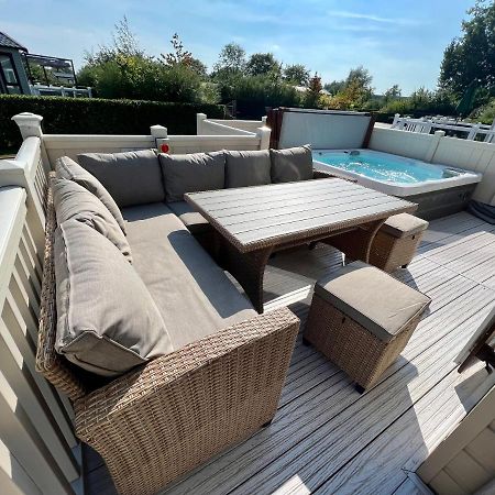 Cottontail Lodge - Hot Tub - Pet Friendly 사우스 체르니 외부 사진