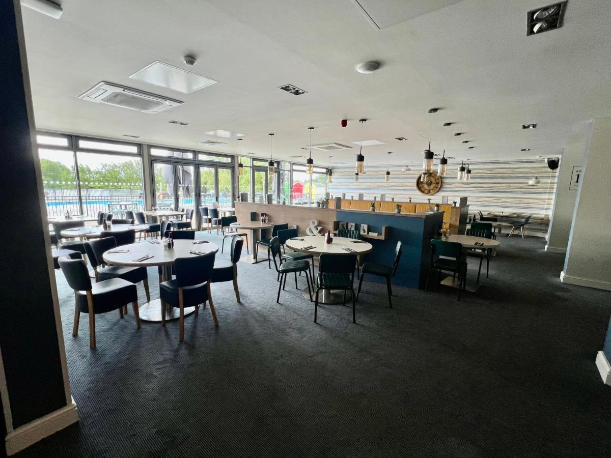 Cottontail Lodge - Hot Tub - Pet Friendly 사우스 체르니 외부 사진