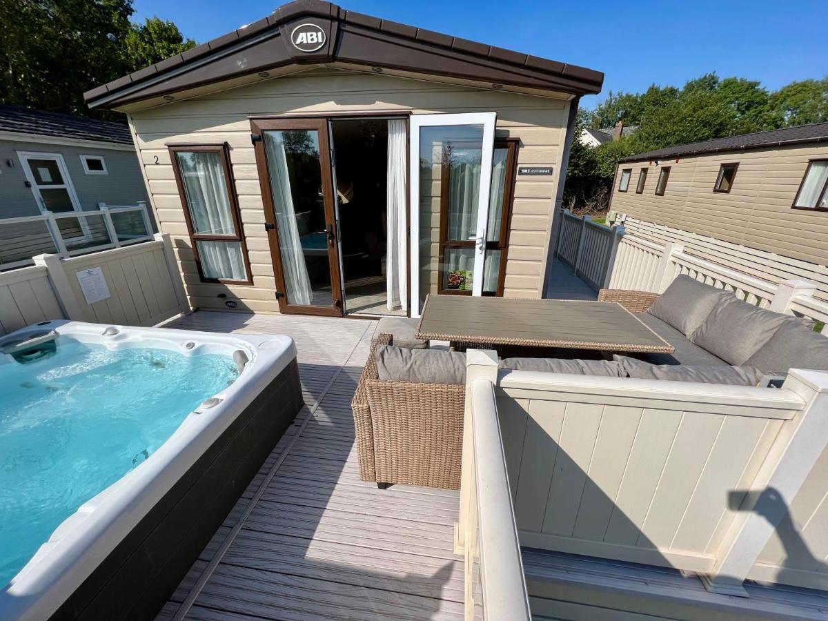 Cottontail Lodge - Hot Tub - Pet Friendly 사우스 체르니 외부 사진
