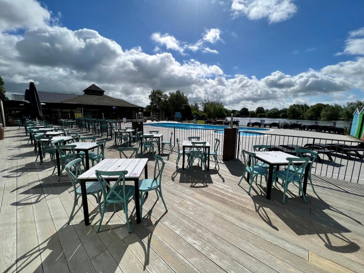 Cottontail Lodge - Hot Tub - Pet Friendly 사우스 체르니 외부 사진